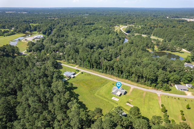 896 River Rd., Hattiesburg, MS 39401