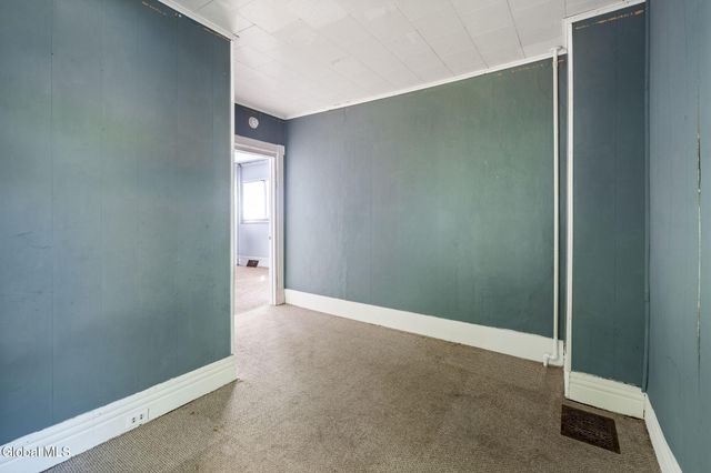 48 Center Street, Fonda, NY 12068