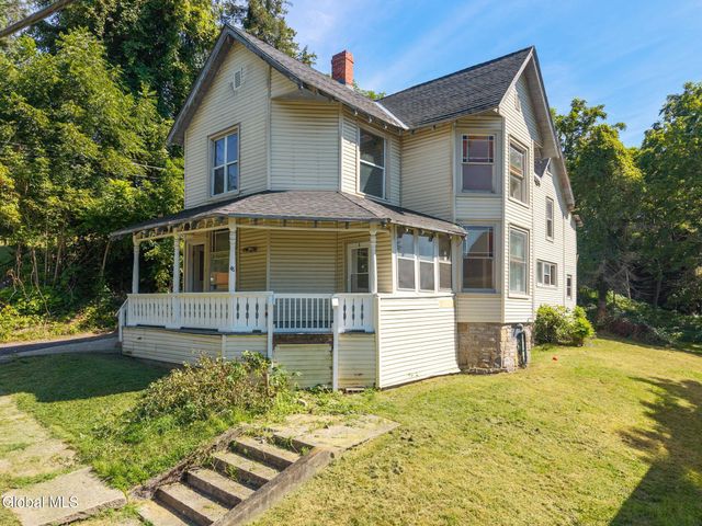 48 Center Street, Fonda, NY 12068