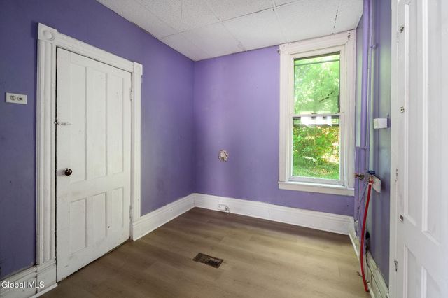 48 Center Street, Fonda, NY 12068