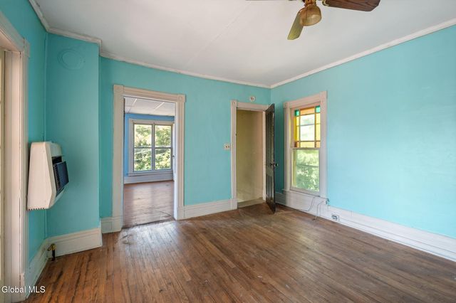 48 Center Street, Fonda, NY 12068