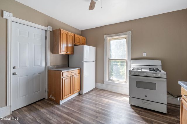 48 Center Street, Fonda, NY 12068