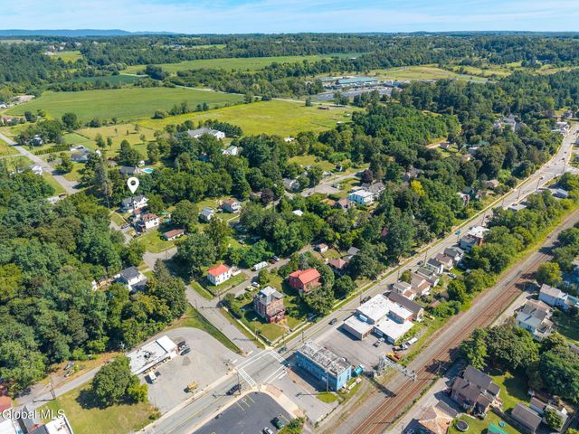 48 Center Street, Fonda, NY 12068