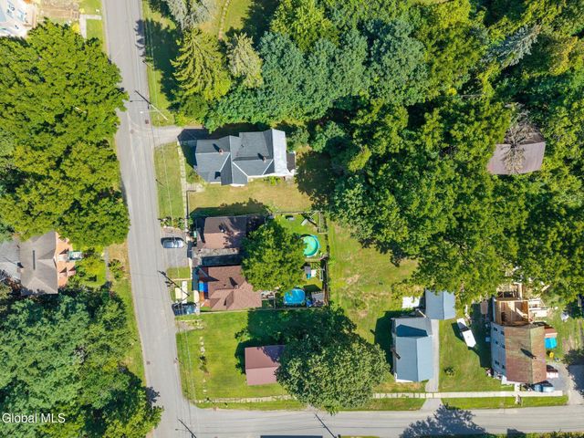 48 Center Street, Fonda, NY 12068