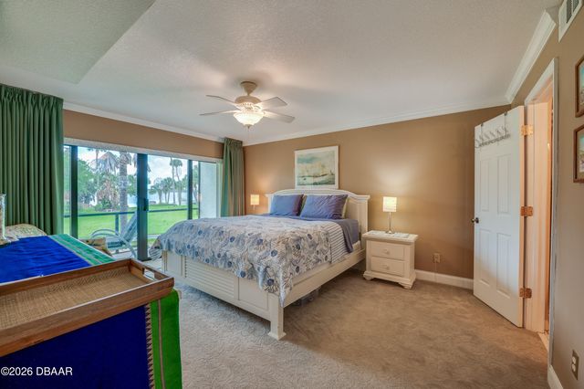 944 S Peninsula Dr Apt 102, Daytona Beach, FL 32118