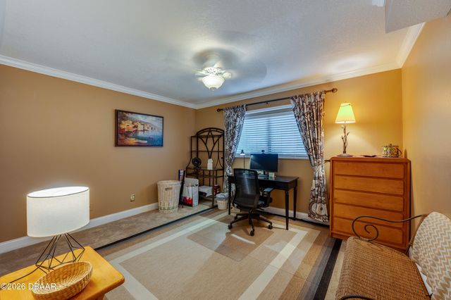 944 S Peninsula Dr Apt 102, Daytona Beach, FL 32118