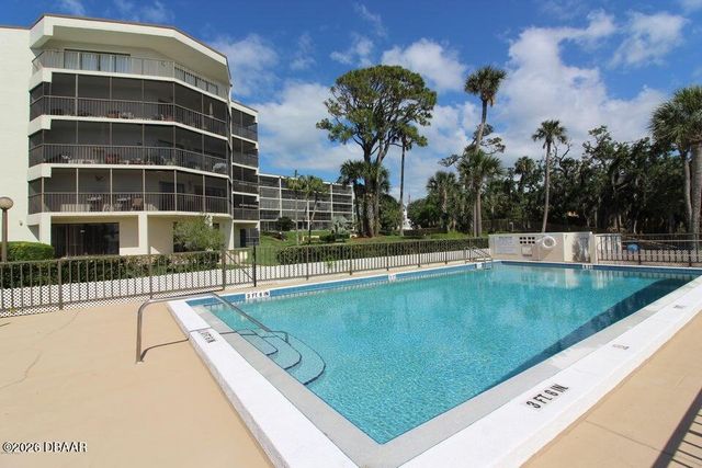944 S Peninsula Dr Apt 102, Daytona Beach, FL 32118