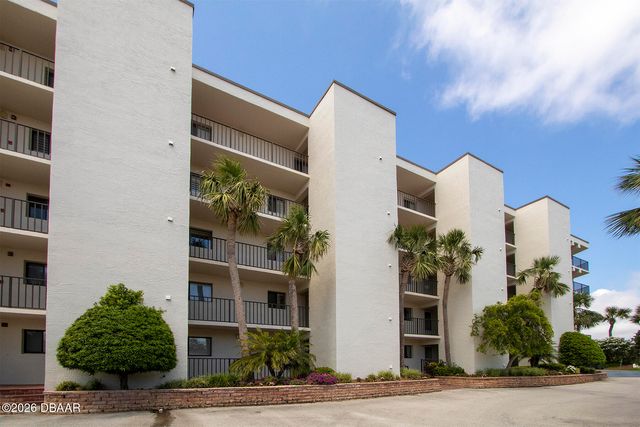 944 S Peninsula Dr Apt 102, Daytona Beach, FL 32118