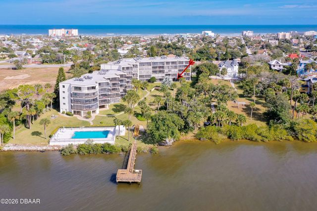 944 S Peninsula Dr Apt 102, Daytona Beach, FL 32118
