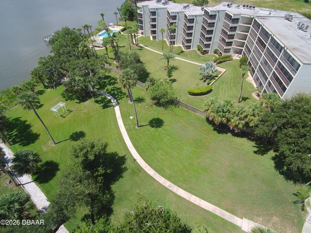 944 S Peninsula Dr Apt 102, Daytona Beach, FL 32118