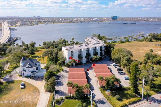 944 S Peninsula Dr Apt 102, Daytona Beach, FL 32118