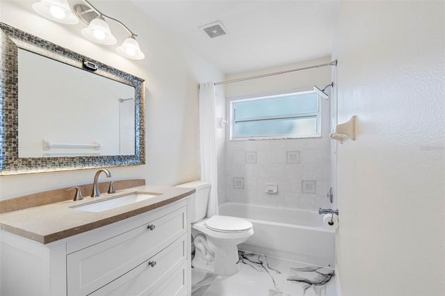 9336 TOOKE SHORE DRIVE, Weeki Wachee, FL 34613