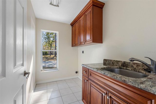 9336 TOOKE SHORE DRIVE, Weeki Wachee, FL 34613