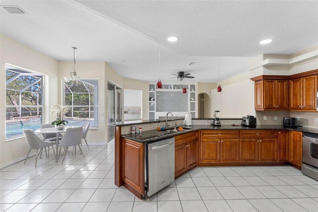 9336 TOOKE SHORE DRIVE, Weeki Wachee, FL 34613
