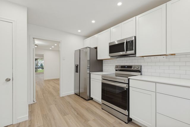 6115 Averill Way A, Dallas, TX 75225