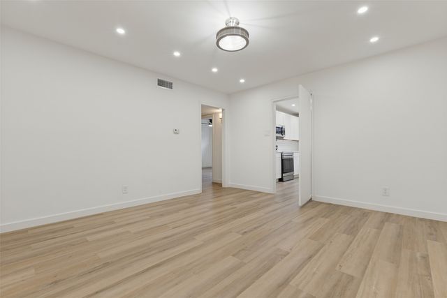 6115 Averill Way A, Dallas, TX 75225