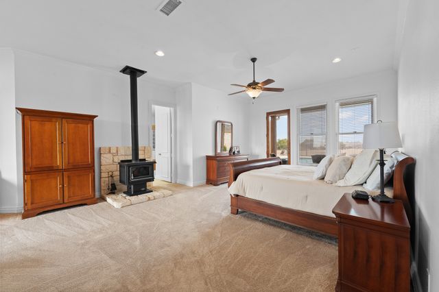 4520 S Nolan River Road, Cleburne, TX 76033