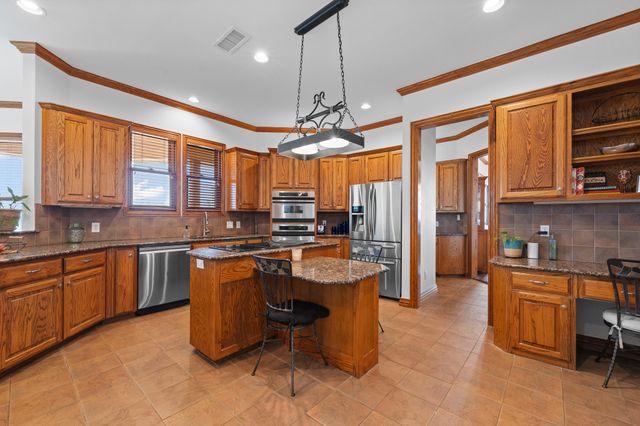 4520 S Nolan River Road, Cleburne, TX 76033