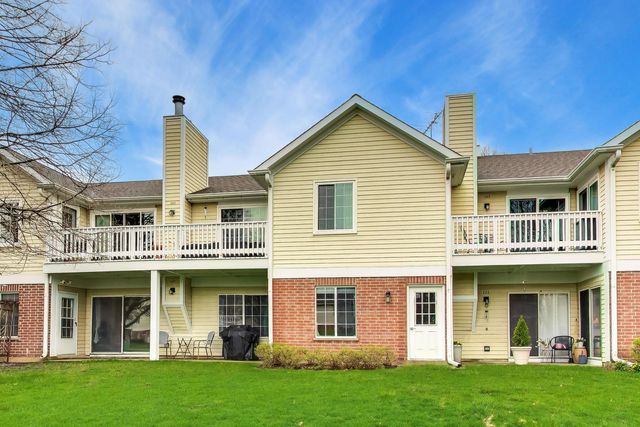 872 Quin Court 102, Naperville, IL 60563