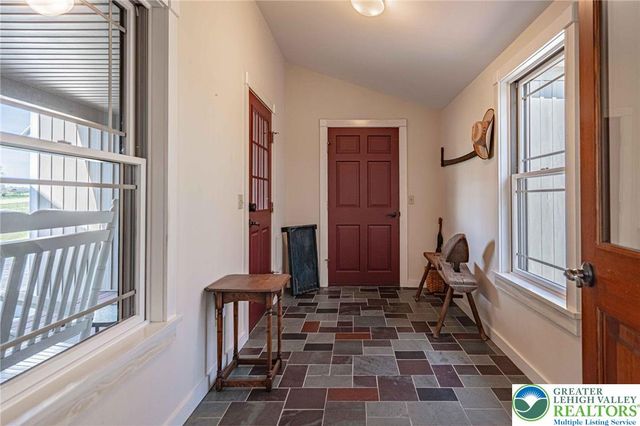 2245 North Lane, Upper Macungie Twp, PA 18106
