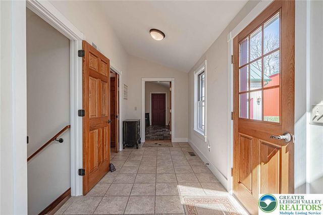 2245 North Lane, Upper Macungie Twp, PA 18106