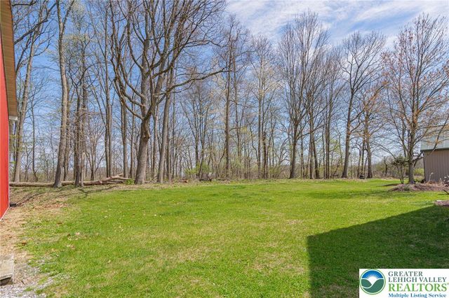 2245 North Lane, Upper Macungie Twp, PA 18106