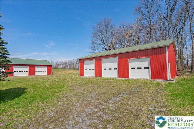 2245 North Lane, Upper Macungie Twp, PA 18106