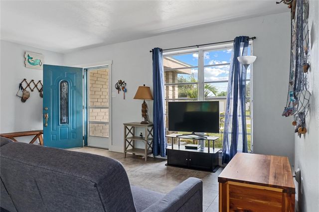 22370 CATHERINE AVENUE, Port Charlotte, FL 33952