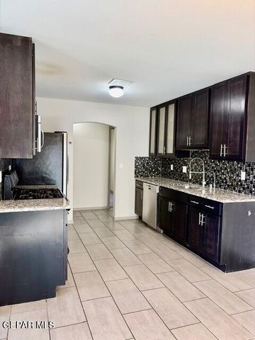 4824 GUILLERMO ESPINOZA Street, El Paso, TX 79938