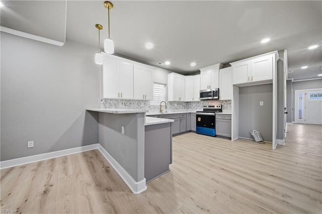 1213 Centre AVE, Portsmouth, VA 23704