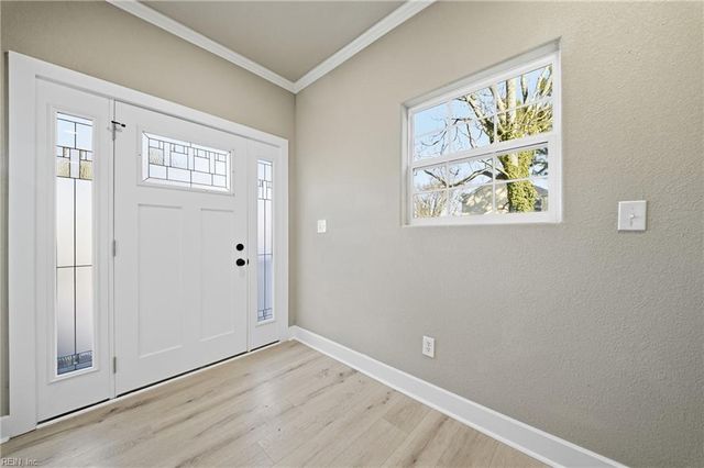 1213 Centre AVE, Portsmouth, VA 23704