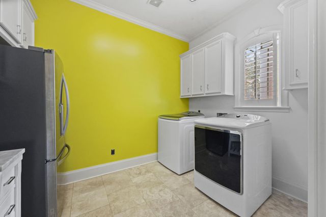 39 Forest Green Trail, Kingwood, TX 77339