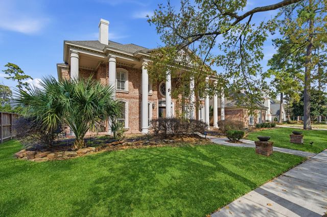 39 Forest Green Trail, Kingwood, TX 77339