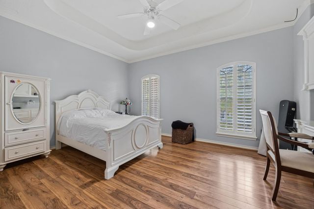 39 Forest Green Trail, Kingwood, TX 77339