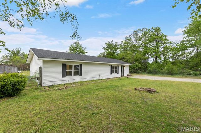 4649 County Road 621, Cardwell, MO 63829