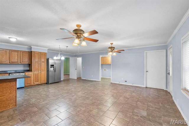 4649 County Road 621, Cardwell, MO 63829