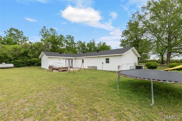 4649 County Road 621, Cardwell, MO 63829