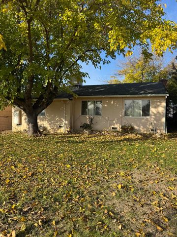 1715 Walbridge Street, Red Bluff, CA 96080