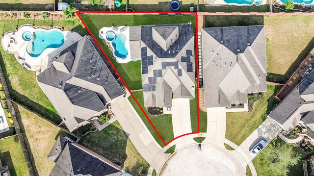 295 Clearwood Drive, League City, TX 77573