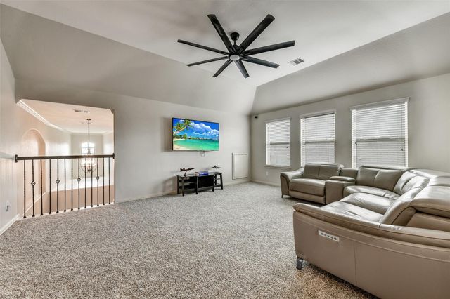 295 Clearwood Drive, League City, TX 77573