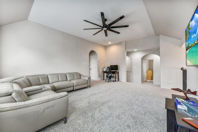 295 Clearwood Drive, League City, TX 77573