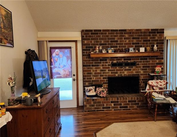 1805 Van Buren Avenue, Mountain Home, AR 72653