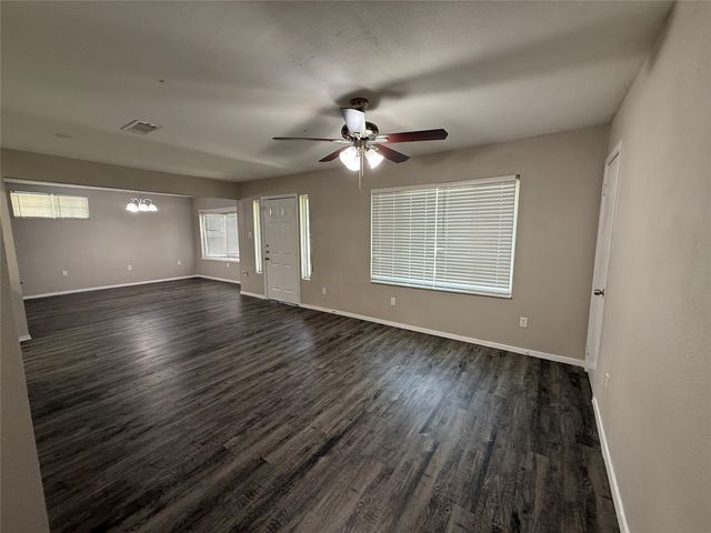 2914 Scottsbluff Drive, Dallas, TX 75228