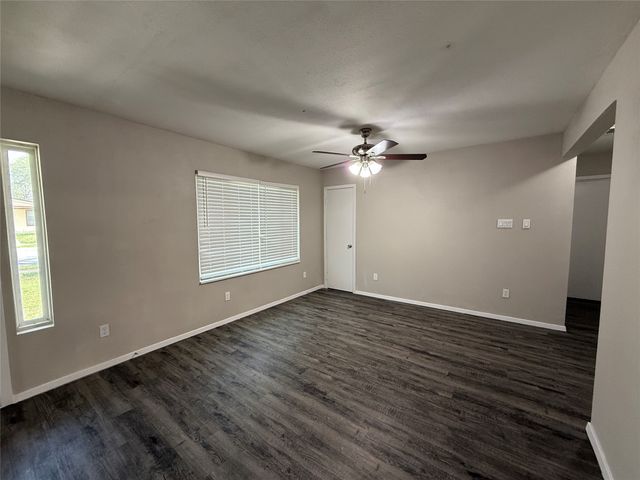 2914 Scottsbluff Drive, Dallas, TX 75228