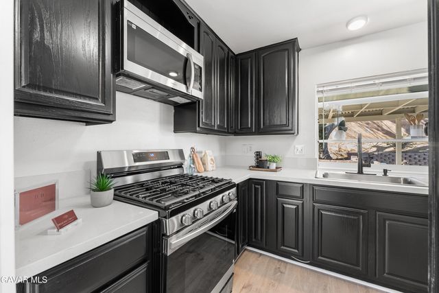 44213 E 4th Street, Lancaster, CA 93535