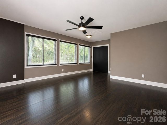 7113 Sterncrest Place, Charlotte, NC 28210