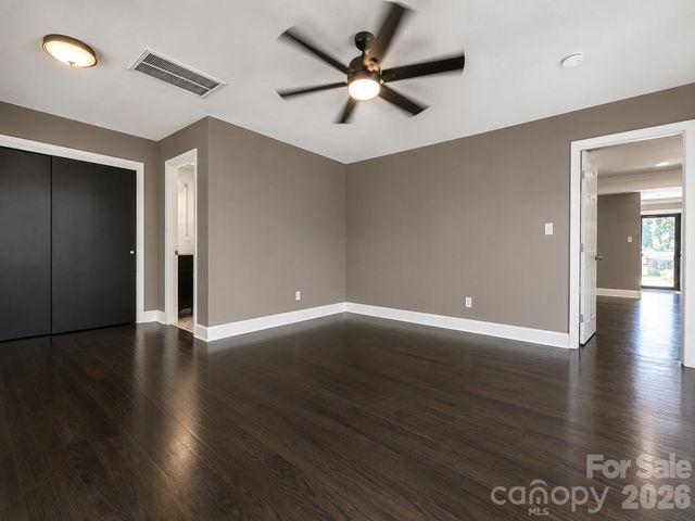7113 Sterncrest Place, Charlotte, NC 28210