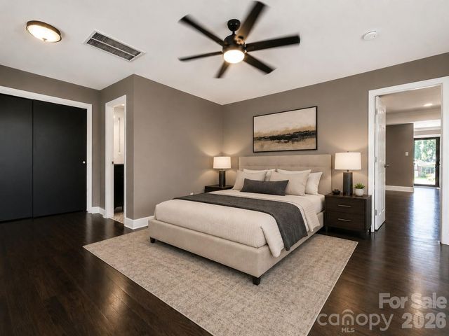 7113 Sterncrest Place, Charlotte, NC 28210