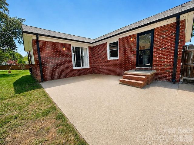 7113 Sterncrest Place, Charlotte, NC 28210