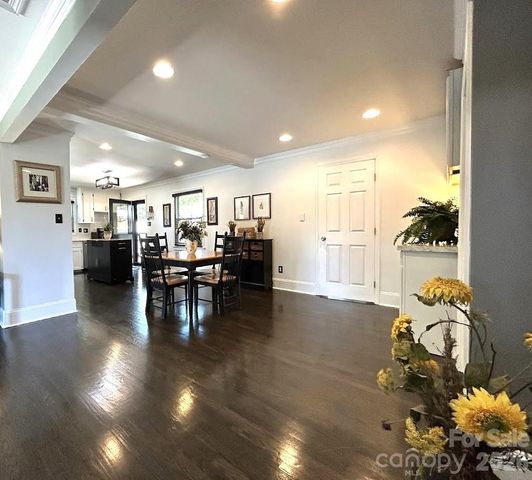 7113 Sterncrest Place, Charlotte, NC 28210